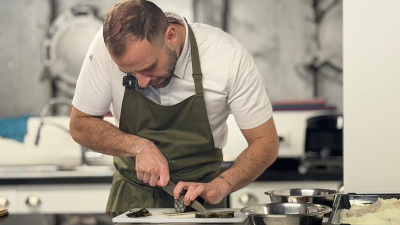 Experience the Chill of Ice Fishing Games at UK's Top Casinos