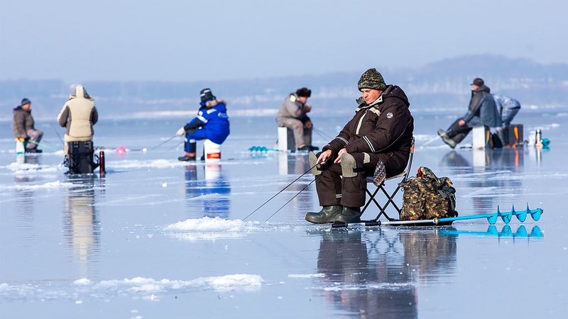 Introduction to ice fishing game online